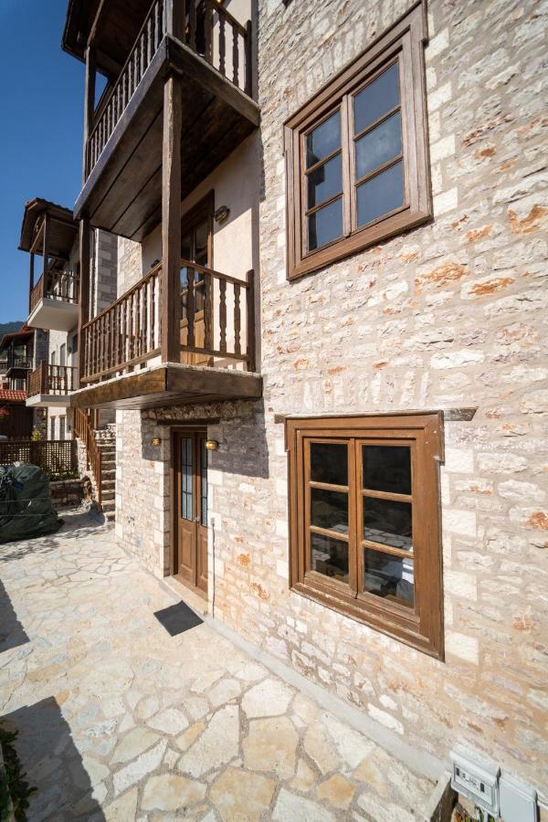 Villa Korfes-Κορφές Τριώροφη Βίλα Για Οικογένειες Και Παρέες Карпенисион Экстерьер фото